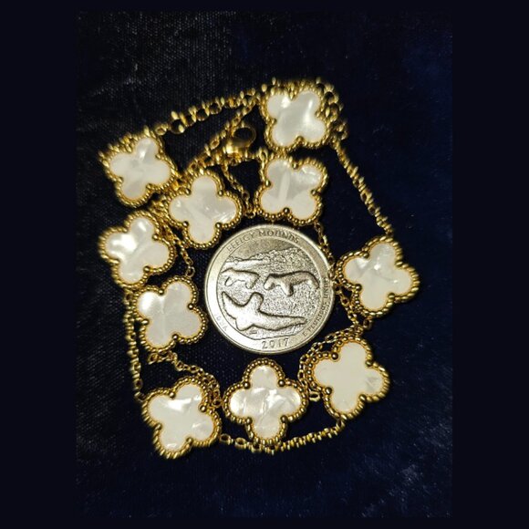 Hope, Faith, Love and Luck clover fashion necklace 16 inches - Picture 6 of 12